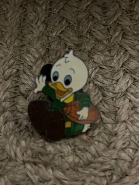 Vintage Louie Duck Enamel Pin